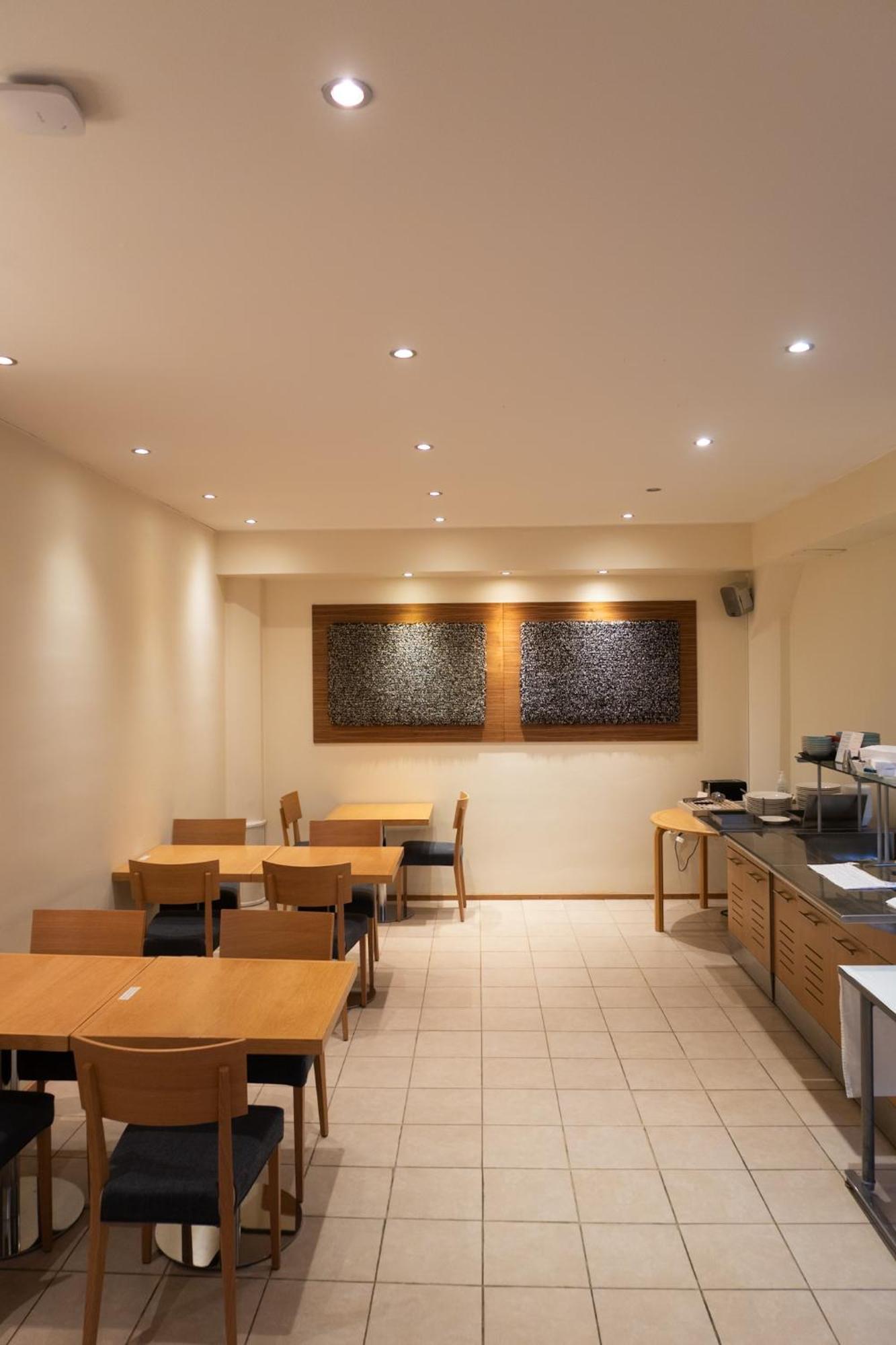 Hotel Homeland Tampere Bagian luar foto